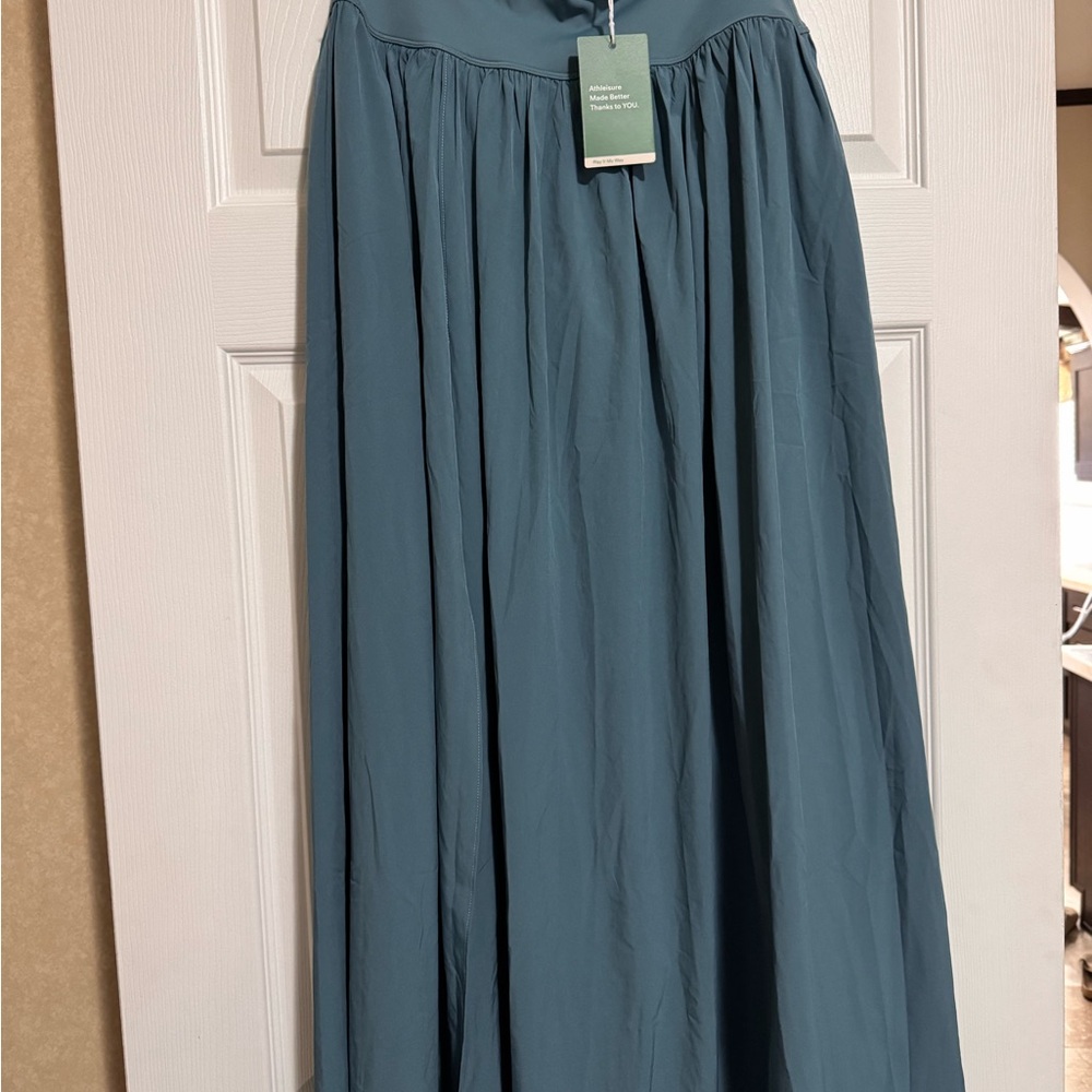 HALARA High Waisted Split 2-1 Maxi Skirt in Teal